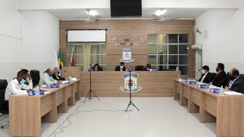 Em reunião extraordinária, Câmara de Buritizeiro aprova projetos de lei